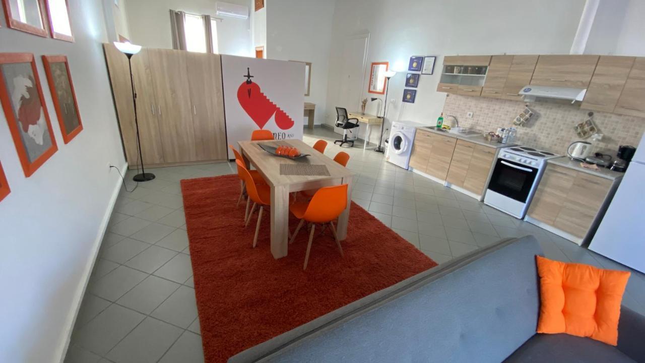 Patras Romeο House Apartment Екстериор снимка